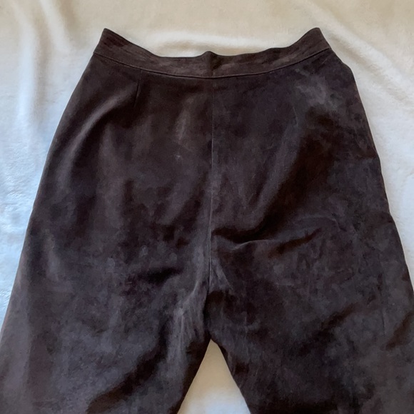 Danier genuine leather high waisted pants - Picture 6 of 7